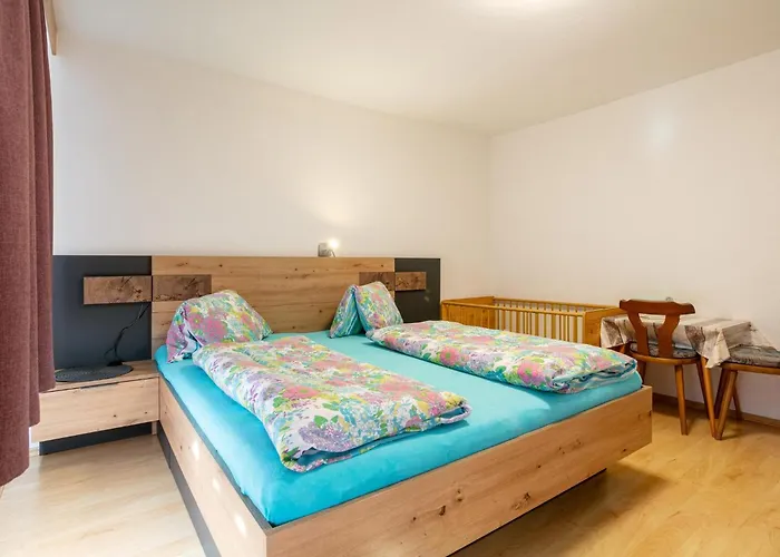 Nyaraló Nachtschatt Fügen